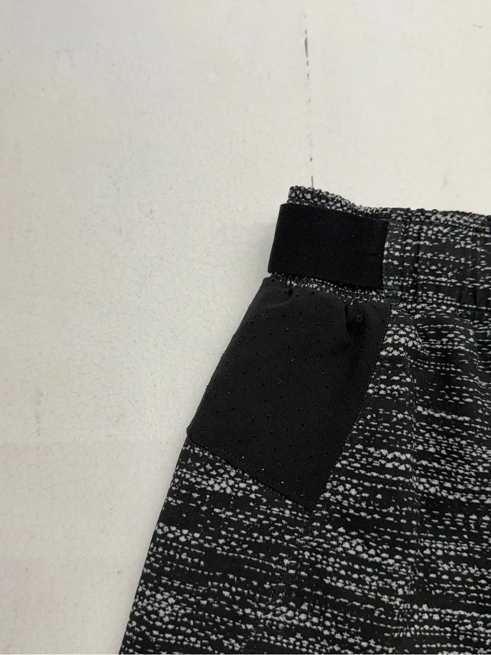 Lululemon Athletica Black White Surge Short 4